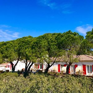 HôTEL LES VOLETS ROUGES - CASSIS