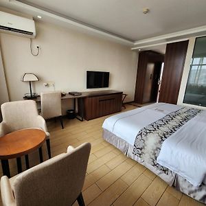 Dmall Hotel